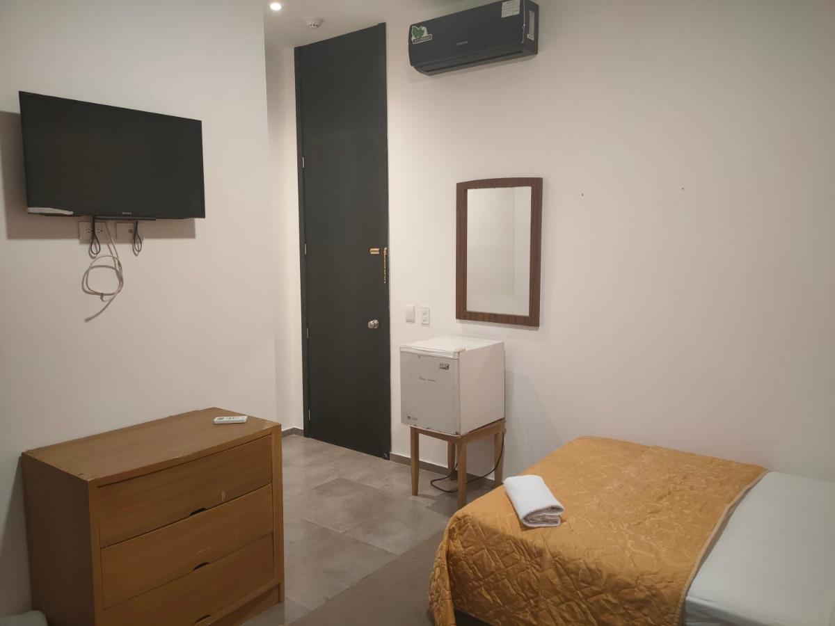 Hotel Boutique Panama Гуаякиль Экстерьер фото